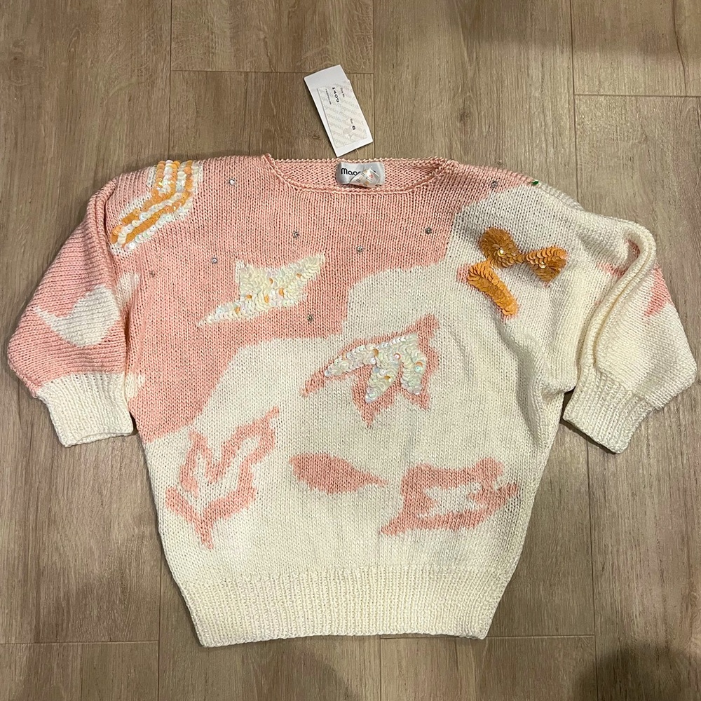Gorgeous NWT Vintage knit sweater!